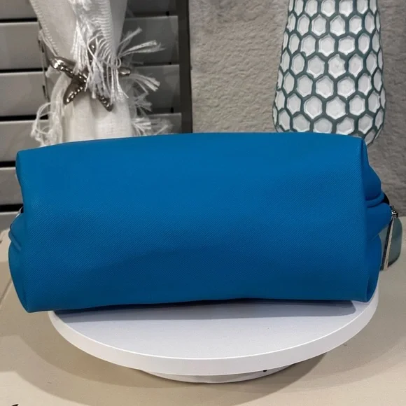 MARC TETRO Schnauzer Cosmetic Bag NWOT - Picture 4 of 7